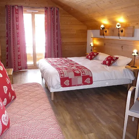 Chalet-hotel Le Beausoleil, The Originals Relais 3* Fontcouverte-la-Toussuire