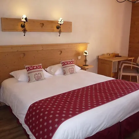 Chalet-hotel Le Beausoleil, The Originals Relais Hotel