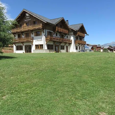 Chalet-hotel Le Beausoleil, The Originals Relais